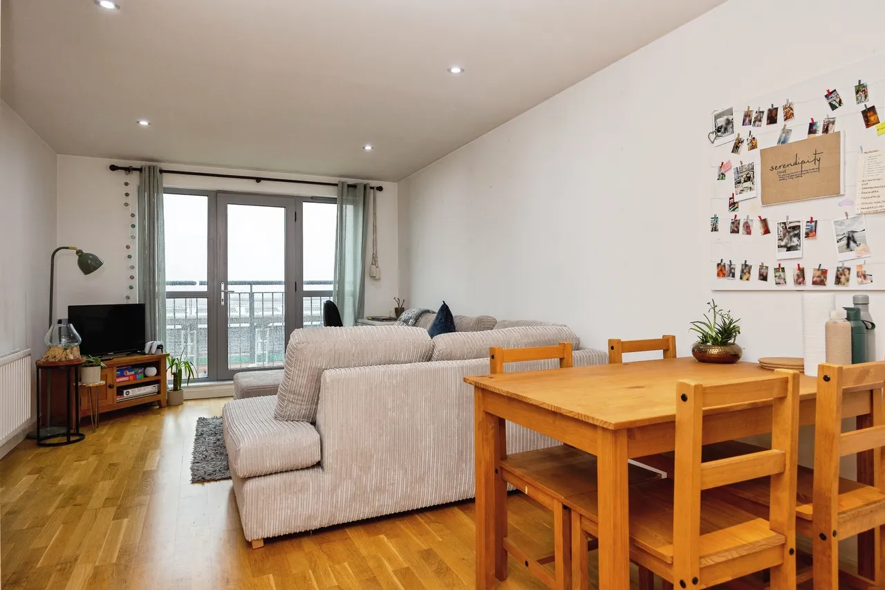 Church Street East, Woking, GU21, photo 5