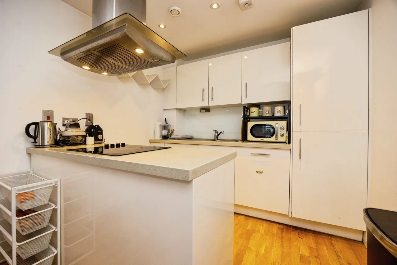 Church Street East, Woking, GU21, photo 8