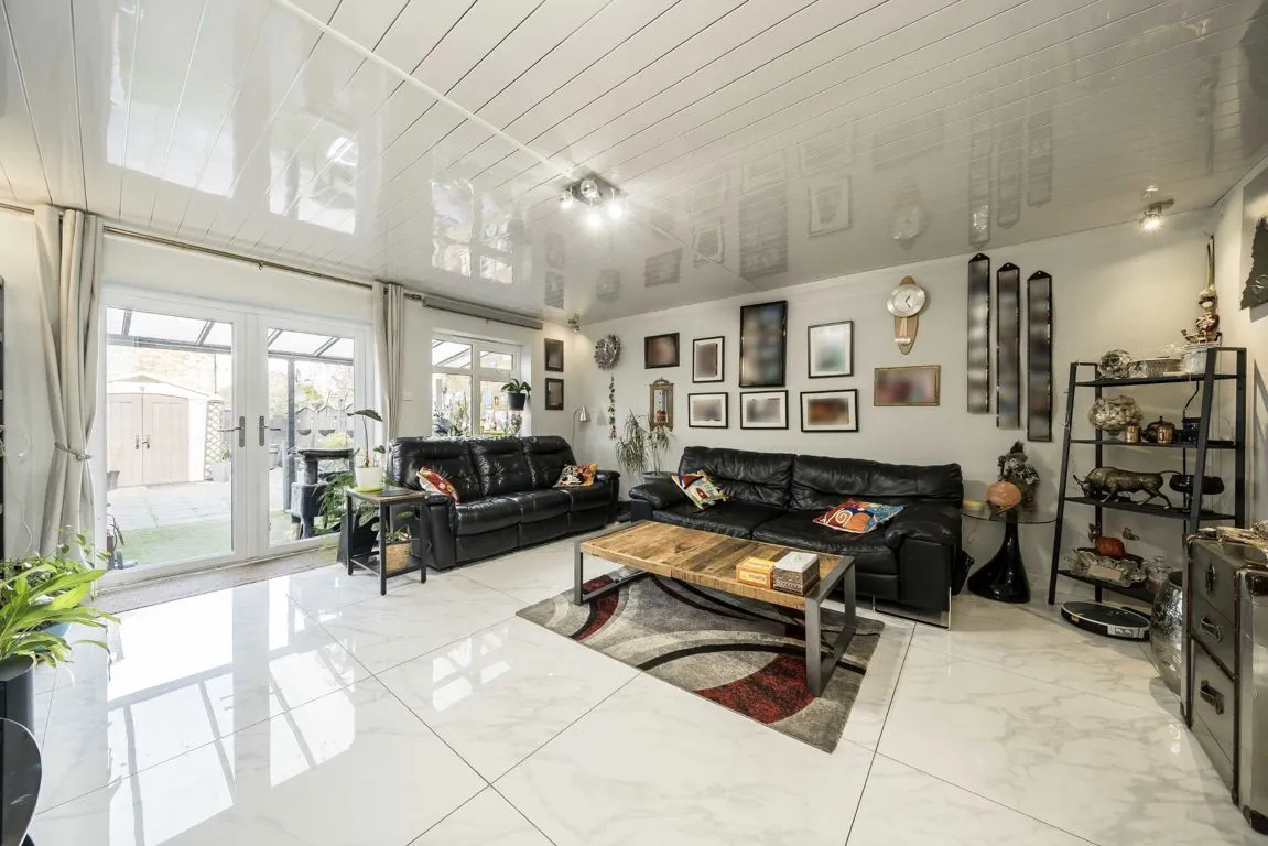 Watermill Way, TW13, photo 3