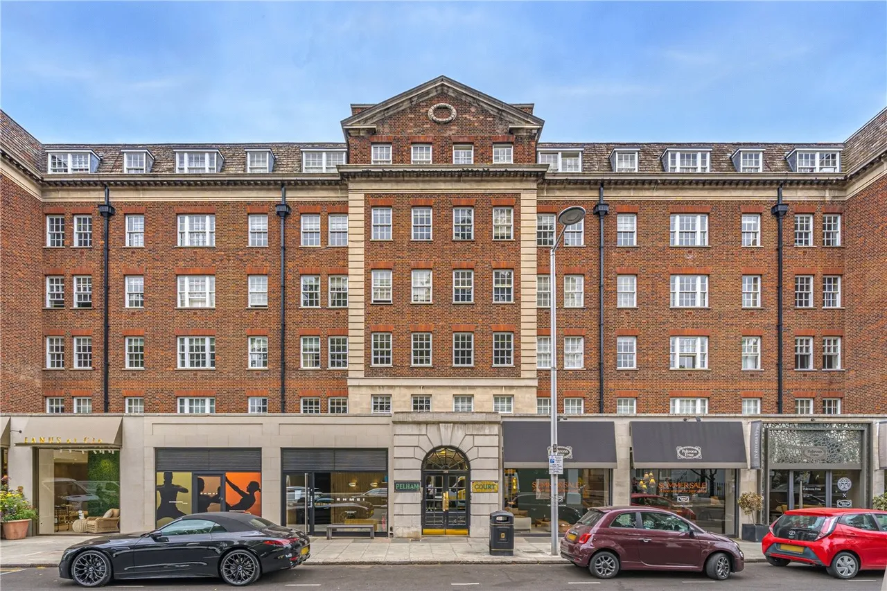 Pelham Court, 145 Fulham Road, London, SW3, photo 8
