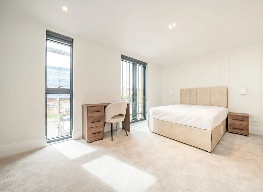 Bryanston Close, Norwood Green, UB2, photo 7