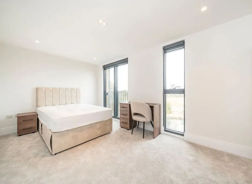 Bryanston Close, Norwood Green, UB2, photo 8