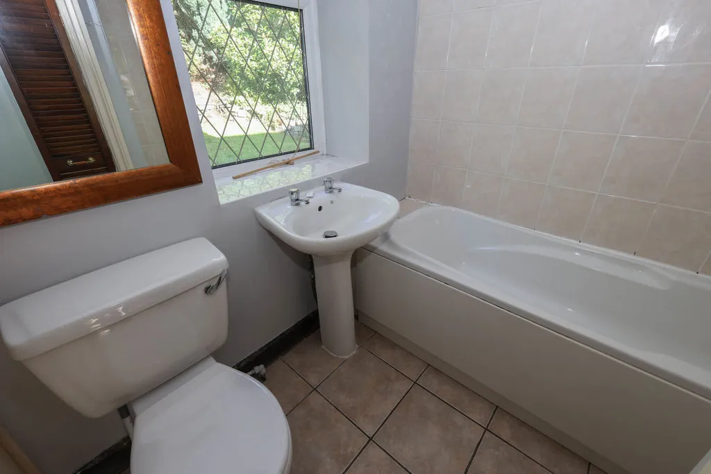 Rock Nook, Littleborough OL15 9QJ, photo 10