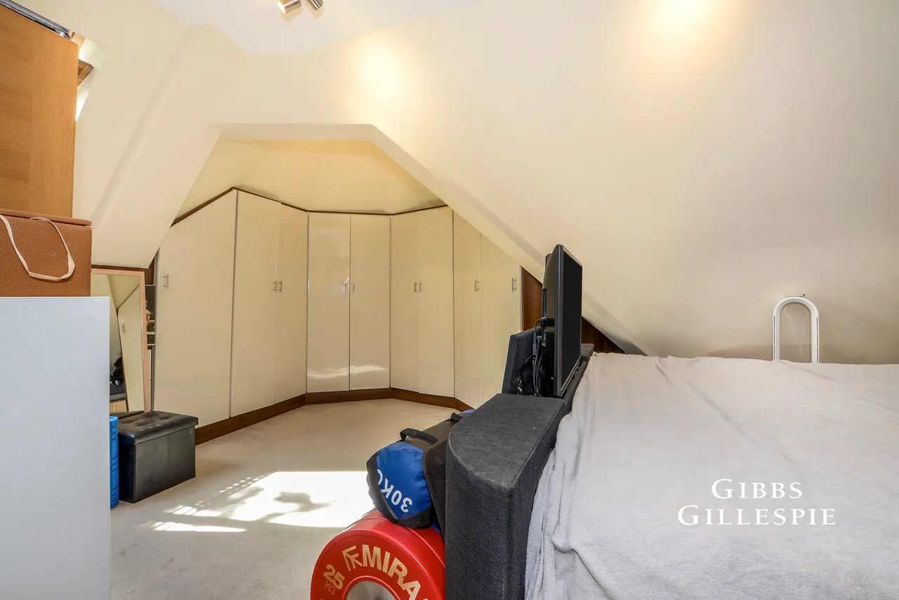 Avenue Road, Pinner Fees Apply, HA5, photo 14