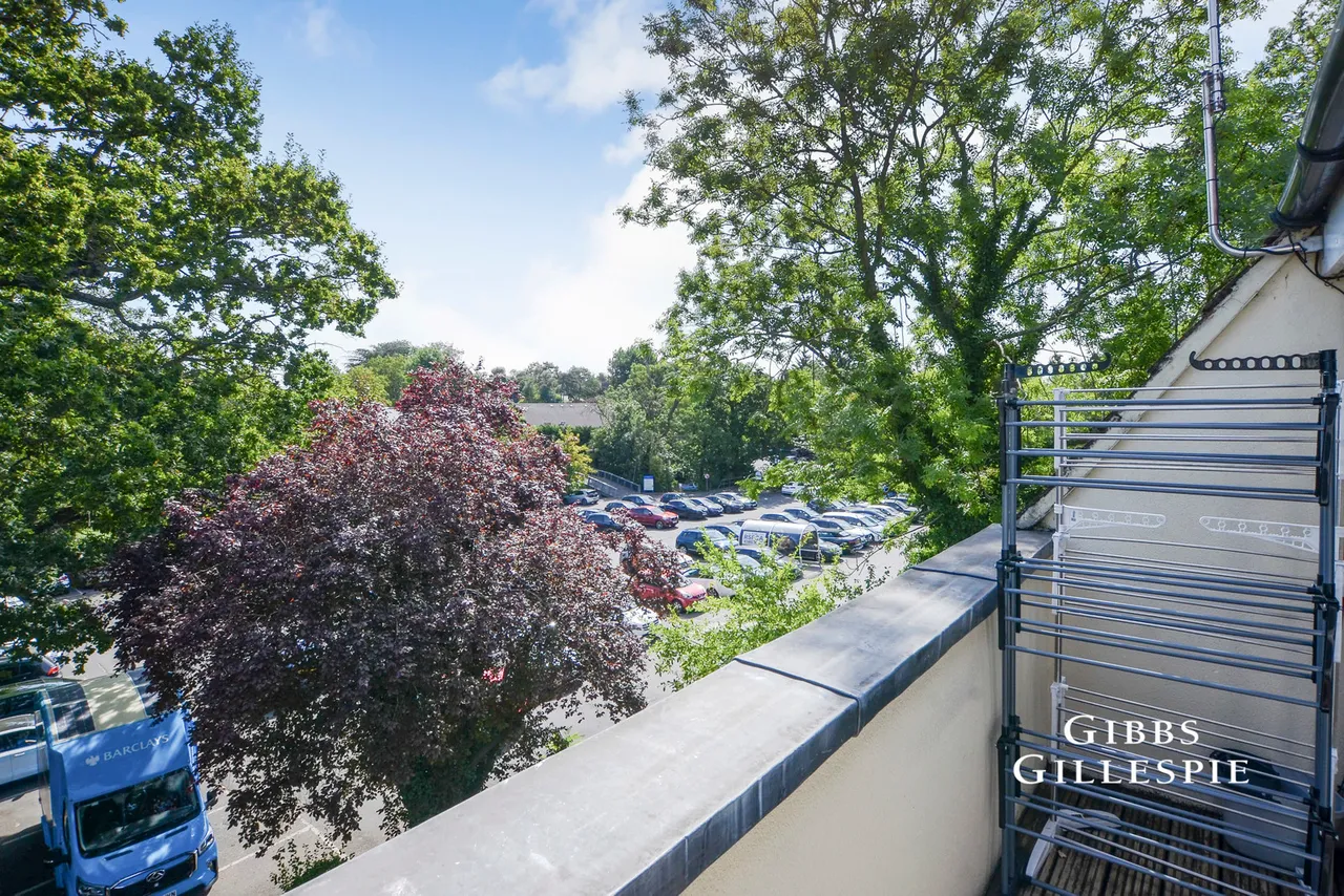 Avenue Road, Pinner Fees Apply, HA5, photo 19