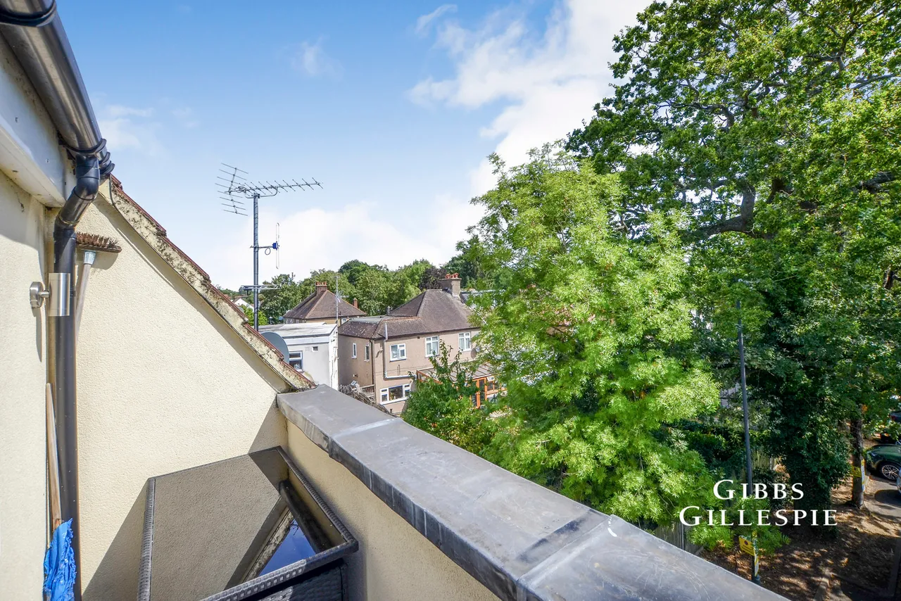 Avenue Road, Pinner Fees Apply, HA5, photo 6