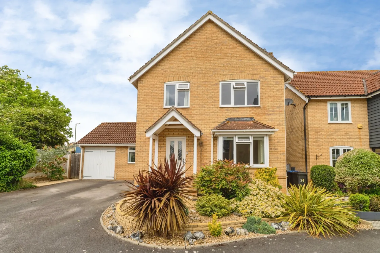 4 bed house for sale, Swallow Drive, Stowmarket, IP14