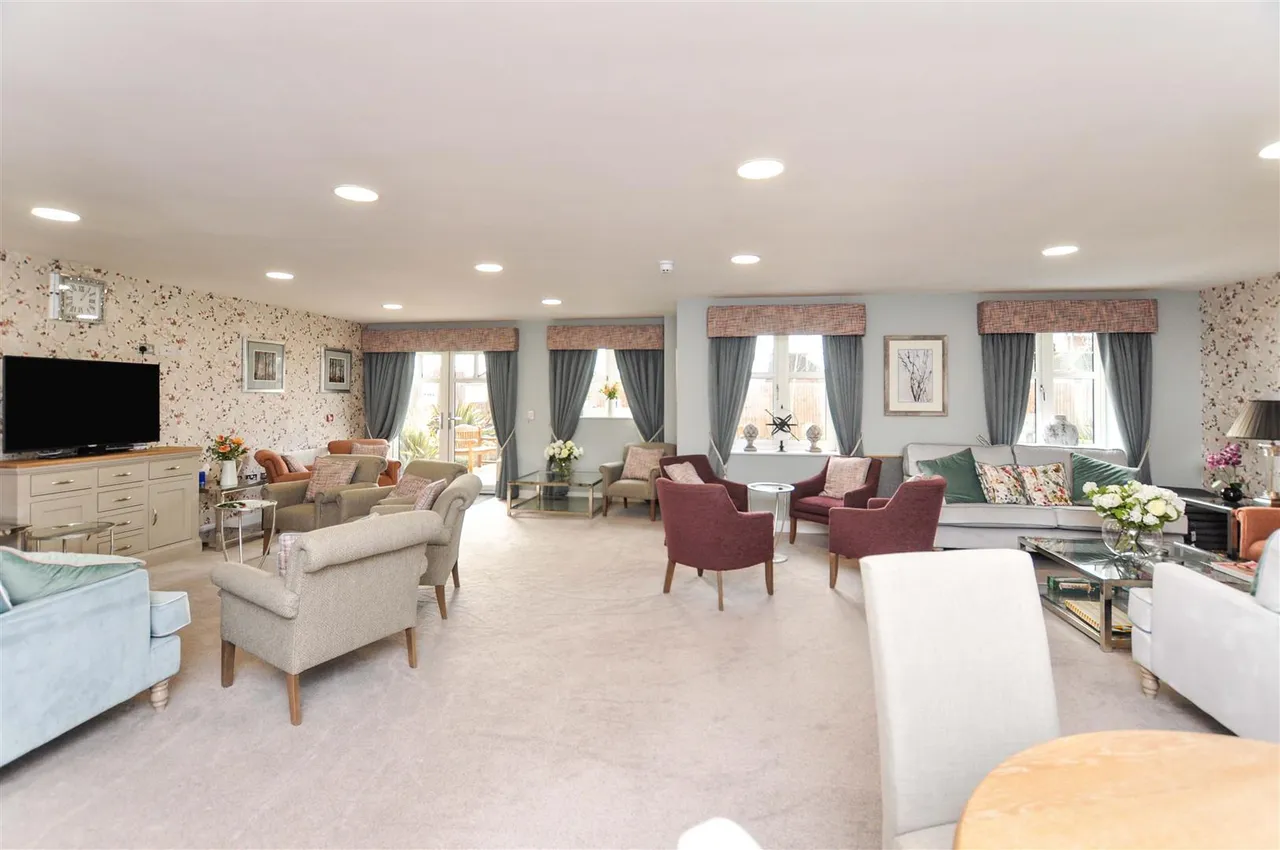 Westfield Road, Wellingborough, NN8, photo 12