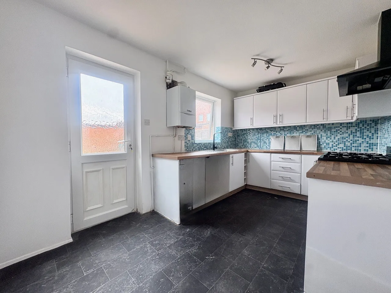 FRESHBROOK WEST SWINDON, photo 4