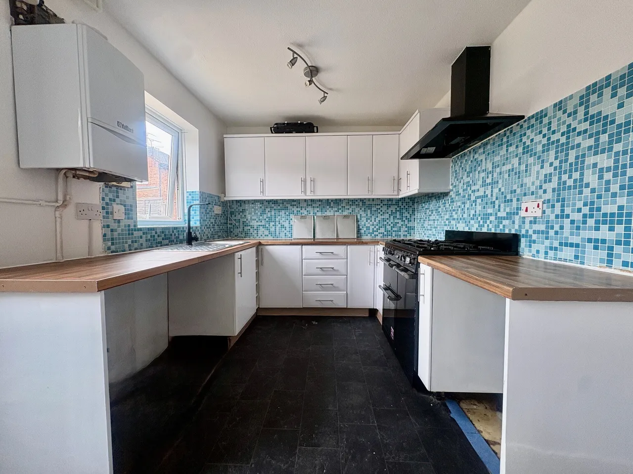 FRESHBROOK WEST SWINDON, photo 5
