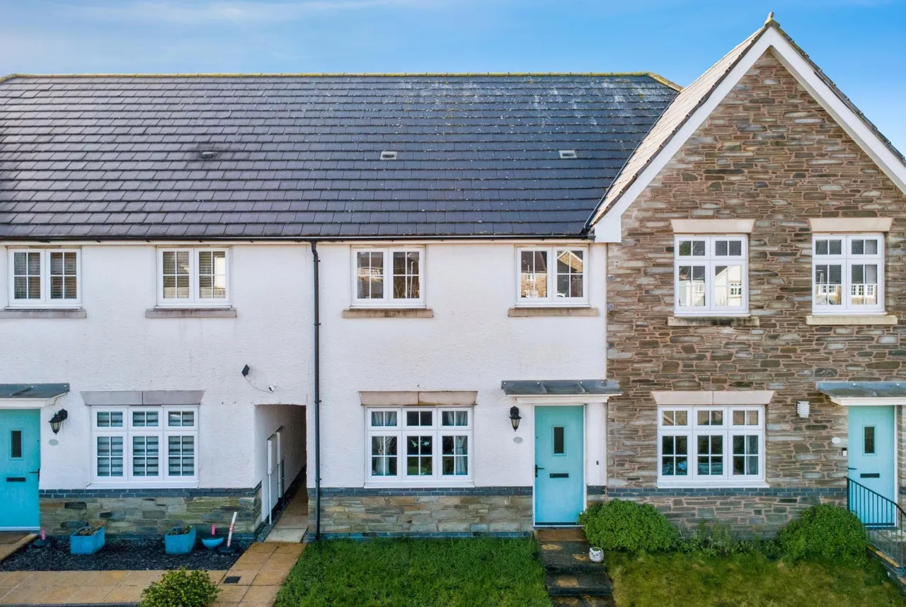 2 bed house for sale, Trevenson Park, Redruth, TR15