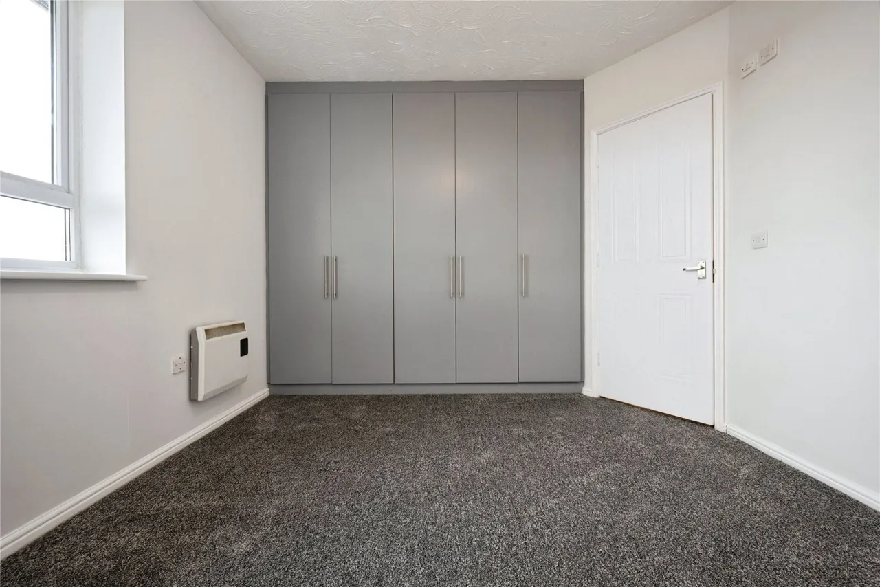 Grove Road, LUTON, Bedfordshire, LU1, photo 11