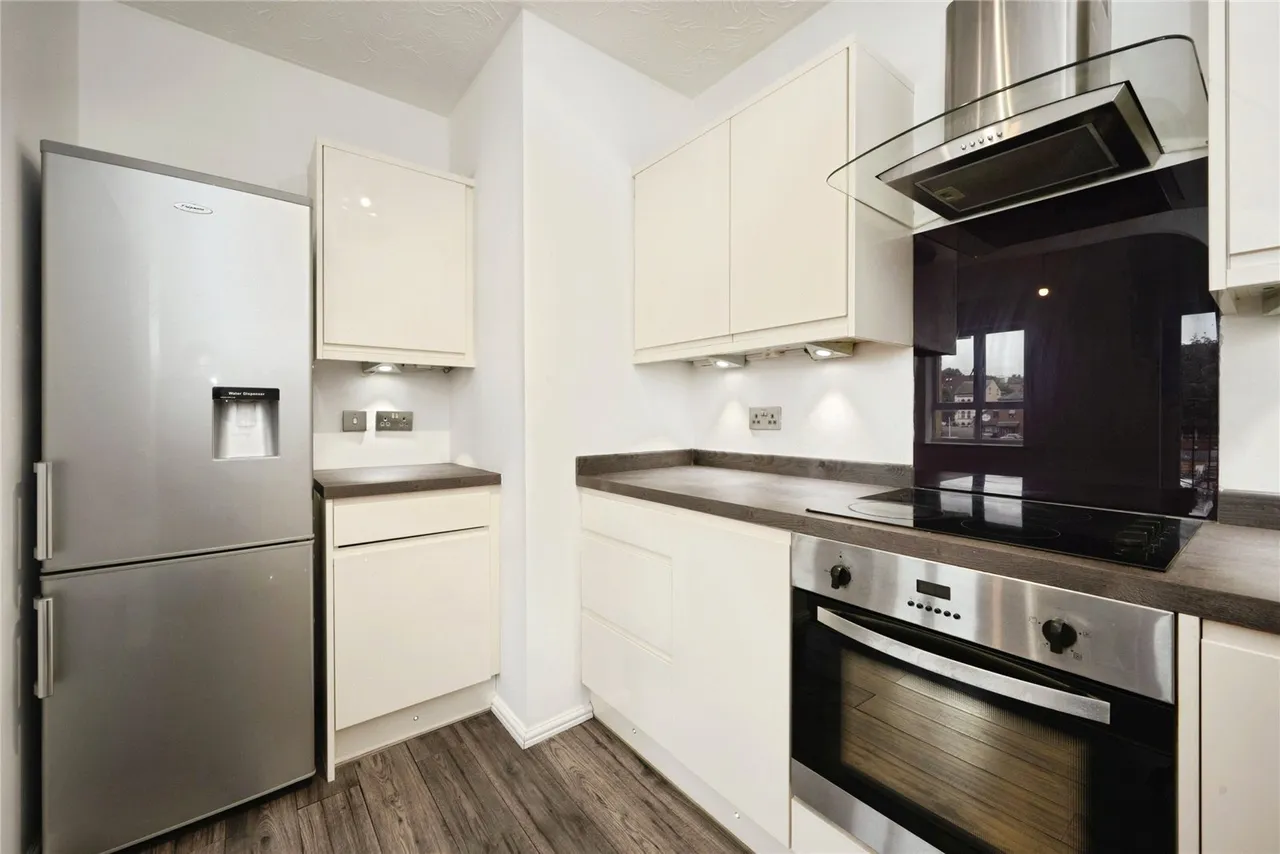 Grove Road, LUTON, Bedfordshire, LU1, photo 9
