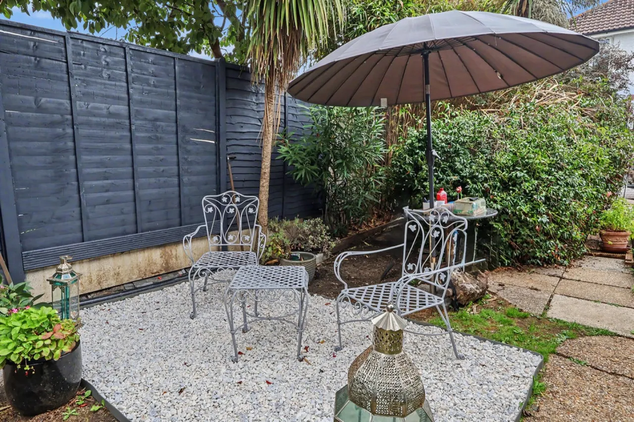 Ashmore Avenue, Hamworthy, BH15, photo 32