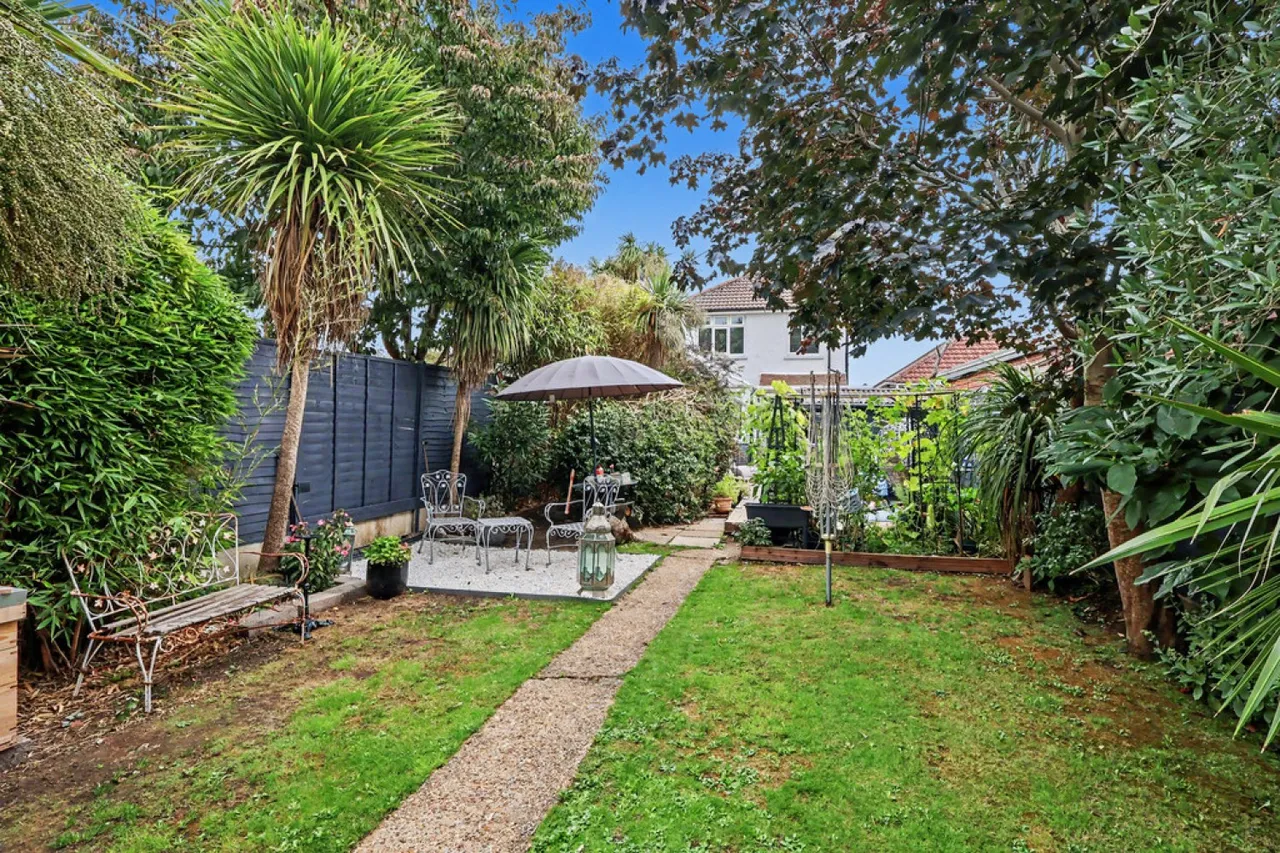 Ashmore Avenue, Hamworthy, BH15, photo 27