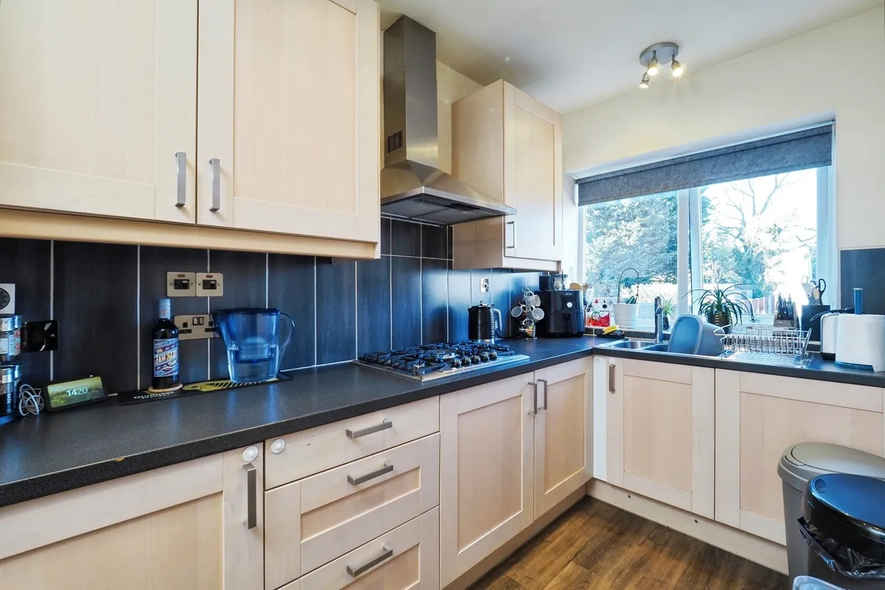 Moorbridge Lane, Stapleford, Nottingham, Nottinghamshire, NG9, photo 2