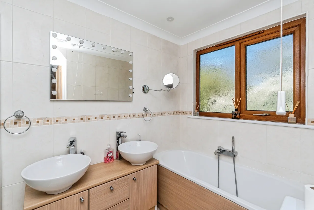 Lime Kiln Lane, Southampton, SO45, photo 11