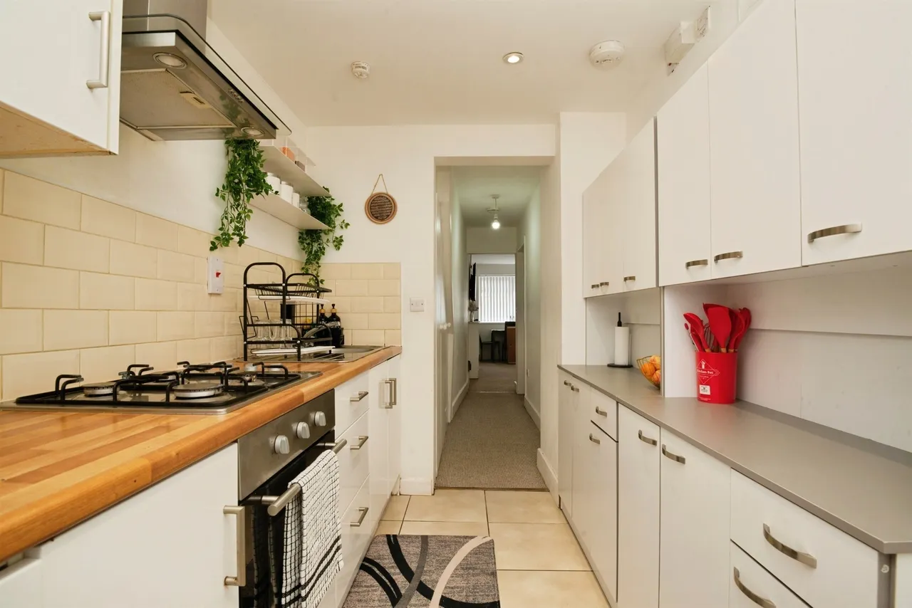 Earle Place, Cardiff, CF5, photo 6