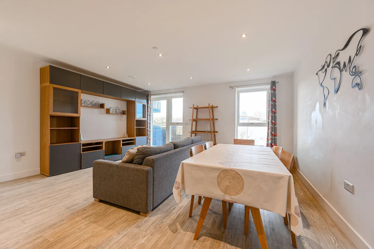 44 Granta Court, Trinity Way, London, photo 6