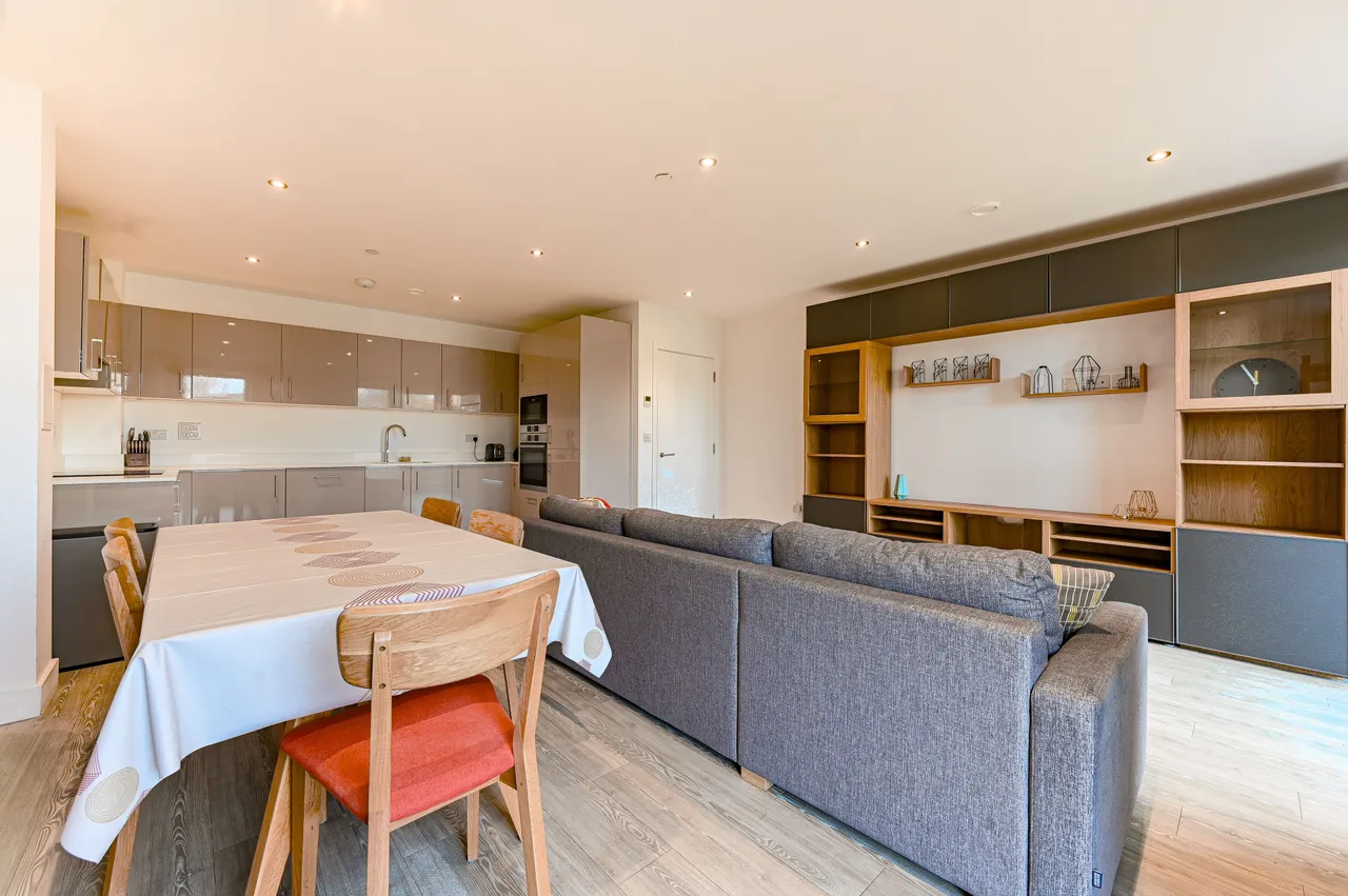 44 Granta Court, Trinity Way, London, photo 3