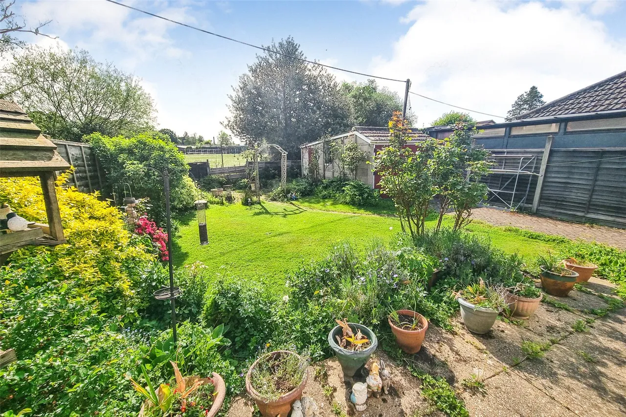 Warwick Road, Ash Vale, Guildford, Surrey, GU12 5PL, photo 7