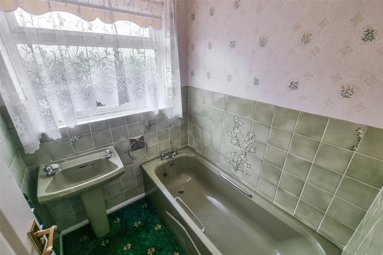 Warwick Road, Ash Vale, Guildford, Surrey, GU12 5PL, photo 9