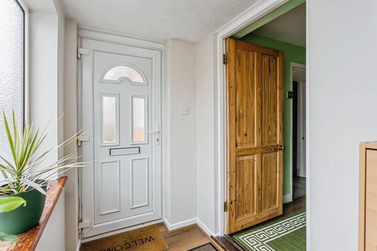 Sandrocks Way, Haywards Heath, RH16, photo 16