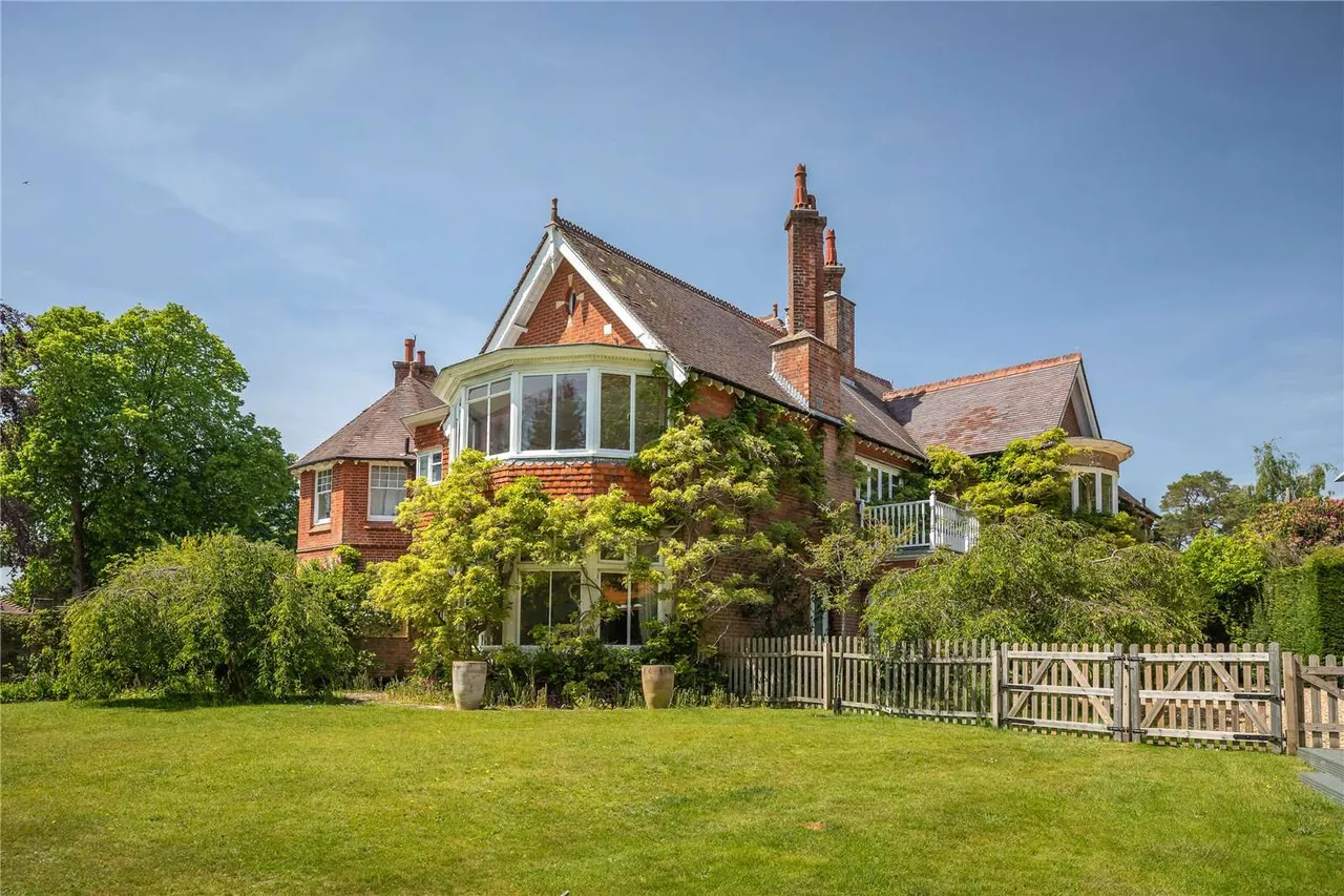 5 bed house for sale — Sandy Down, Boldre, Lymington, Hampshire, SO41 8PN