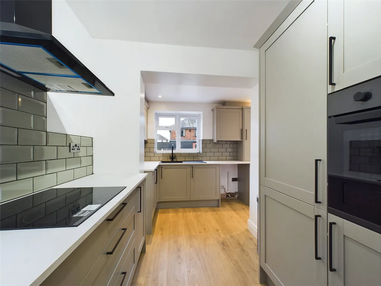Avondale Drive, Salford, M6 7PD, photo 9