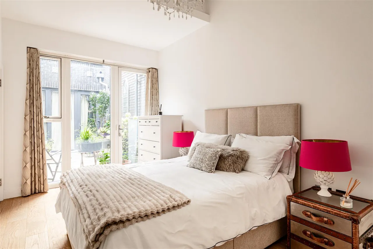 Gayford Road, London, W12, photo 16
