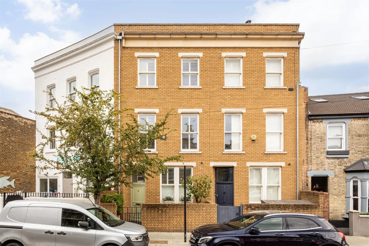 Gayford Road, London, W12, photo 30