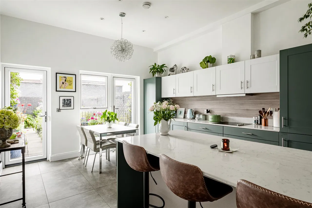 Gayford Road, London, W12, photo 5
