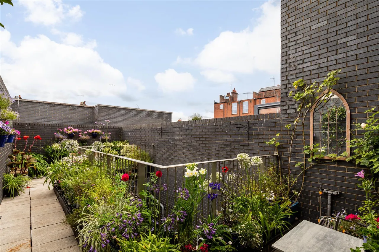 Gayford Road, London, W12, photo 10