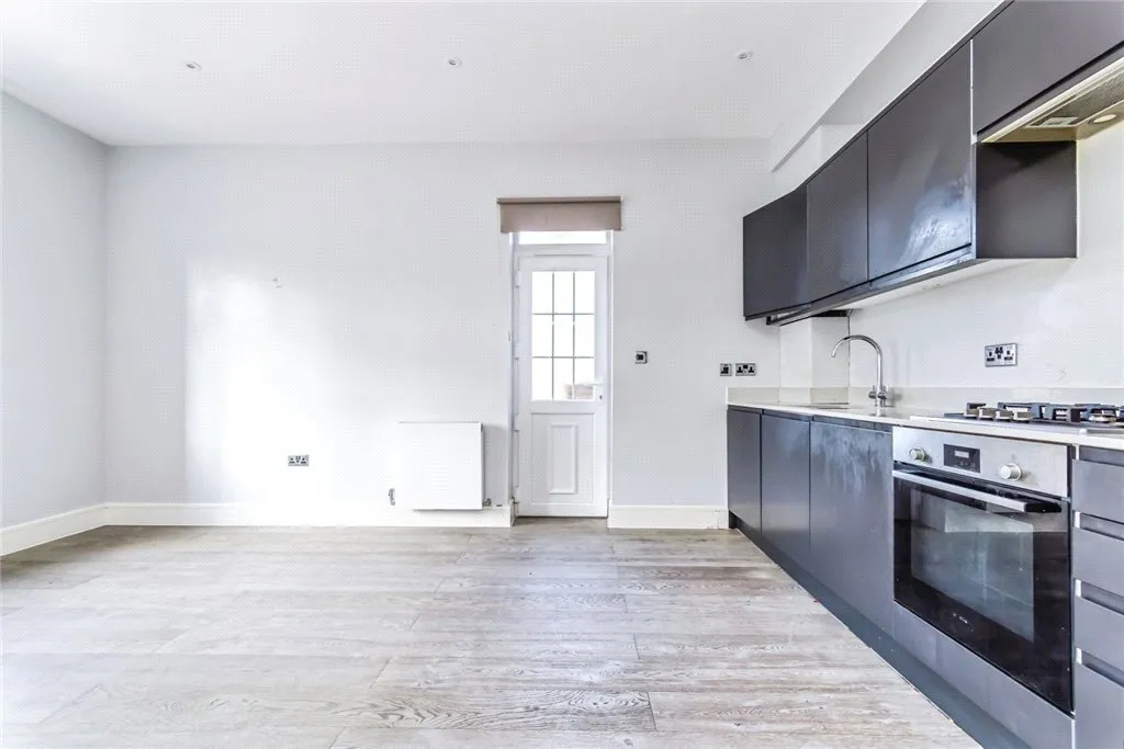 Woodcote Valley Road, Purley, CR8, photo 16