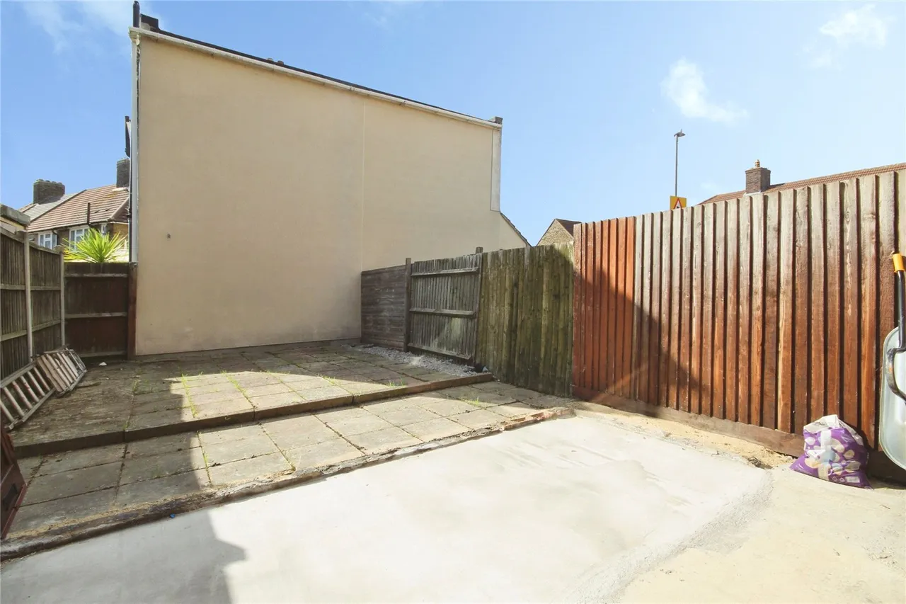 Page Close, Dagenham, RM9, photo 9