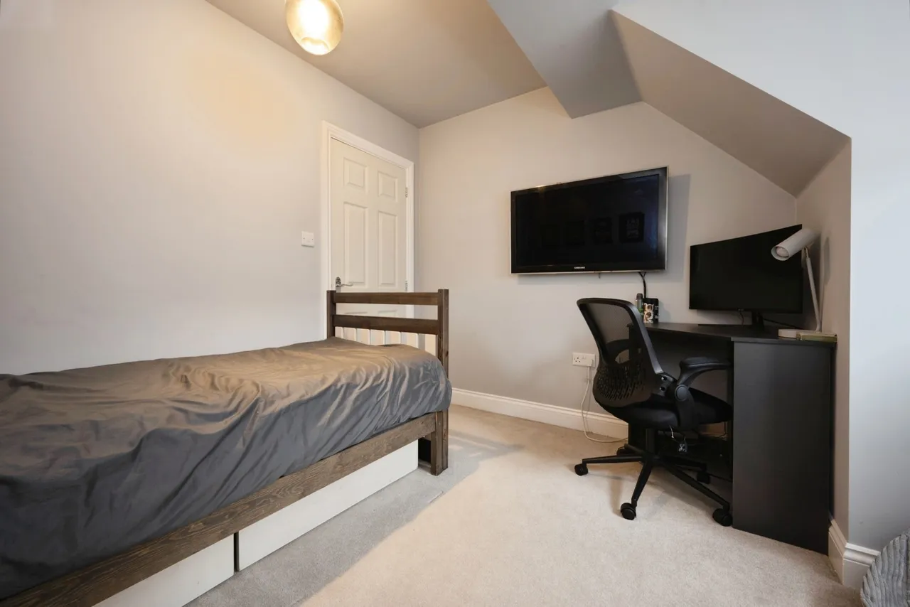 Teal Close, Bedford, MK42, photo 18