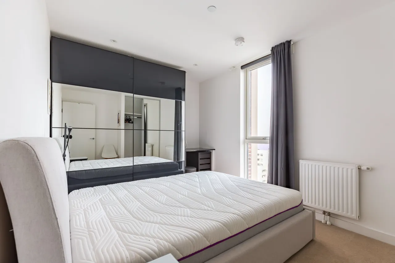 London, E16, photo 5