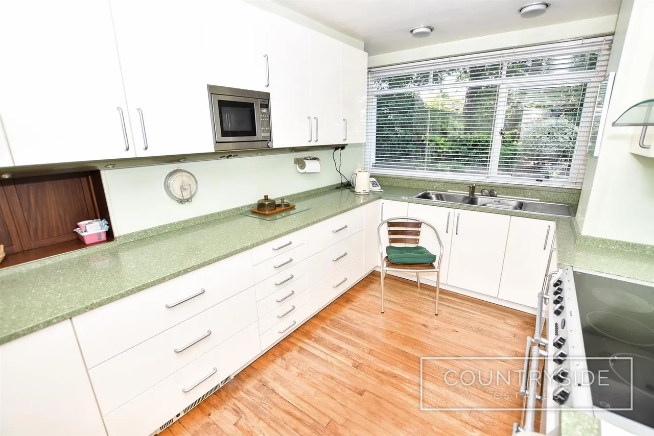 Benfleet Road, Benfleet, photo 11