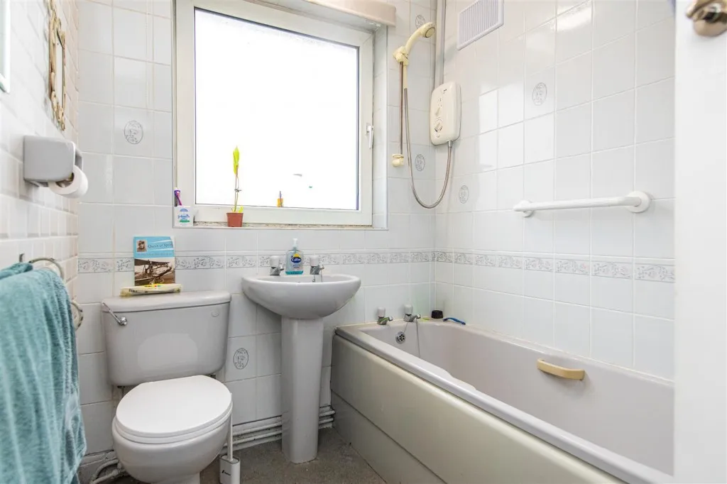 Deeble Road, Kettering, photo 9