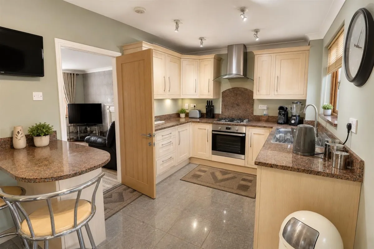 Berkeley Close, Hucclecote, GL3, photo 4