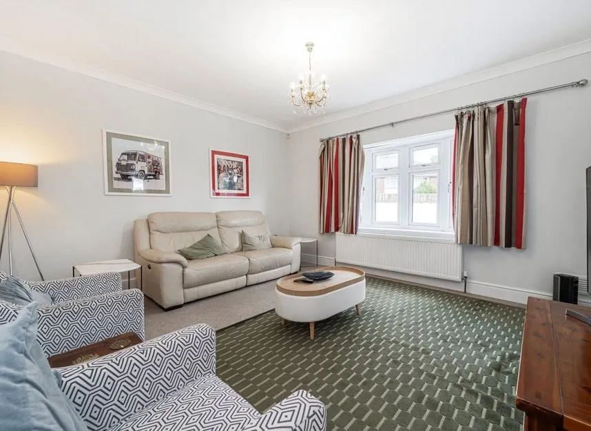 Spring Grove Road, Hounslow, TW3, photo 3
