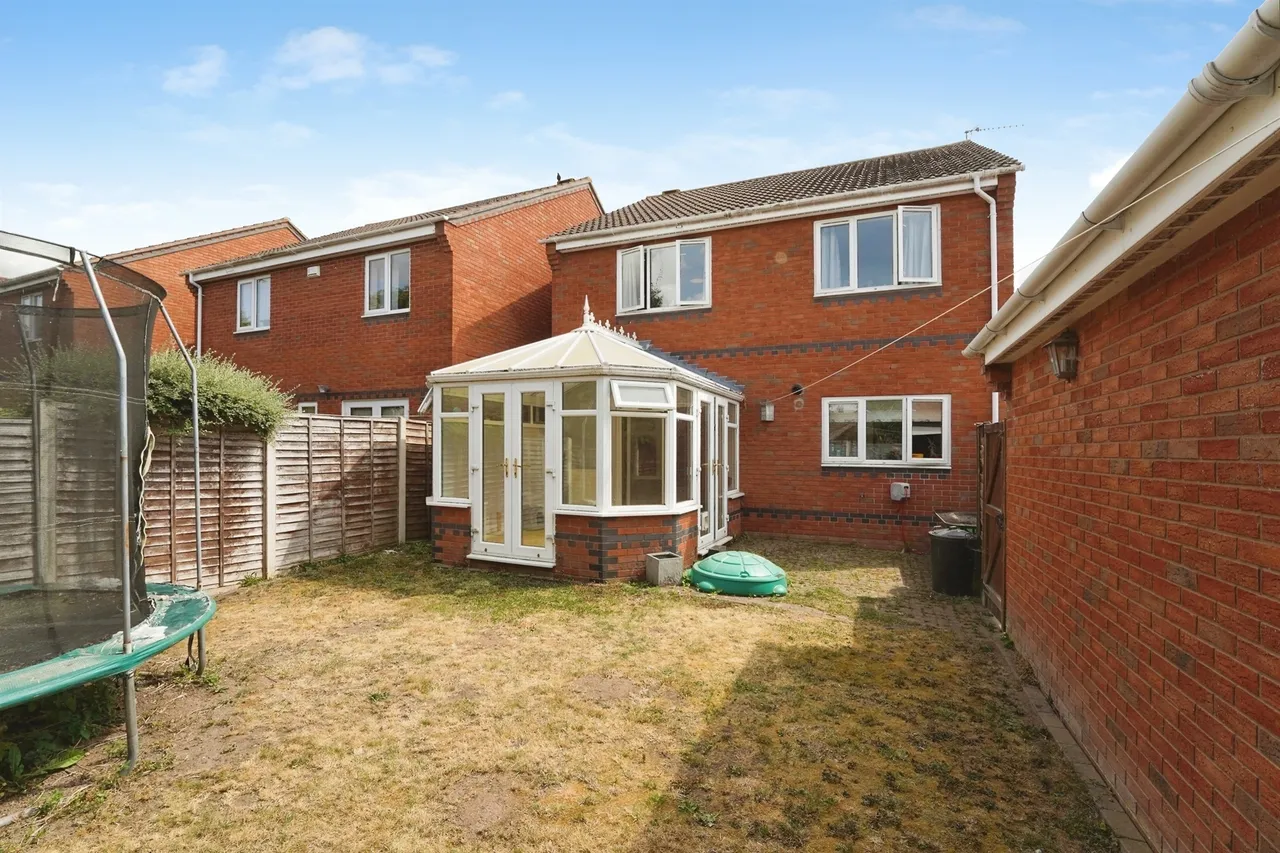 Christina Close, Kempsey, WR5, photo 12