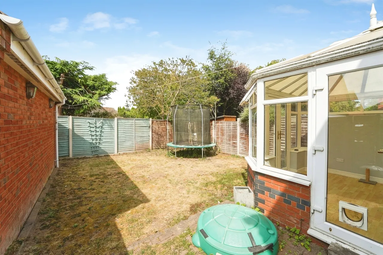 Christina Close, Kempsey, WR5, photo 11