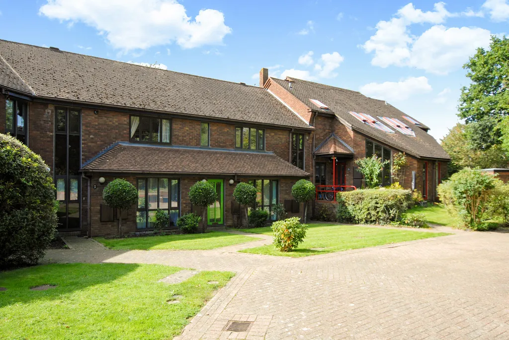 Robinwood Grove, Hillingdon, UB8, photo 24