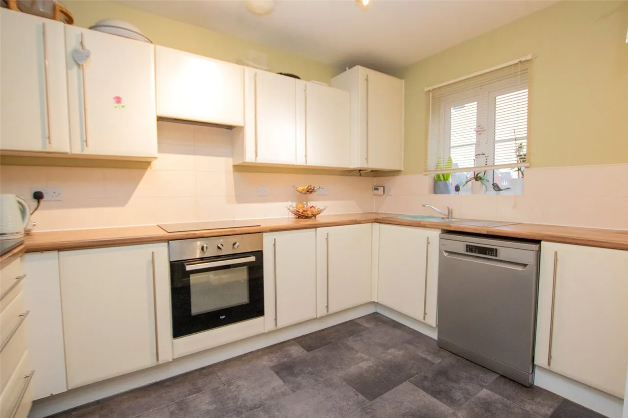 Millstone Close, Weston-super-Mare, BS24, photo 6