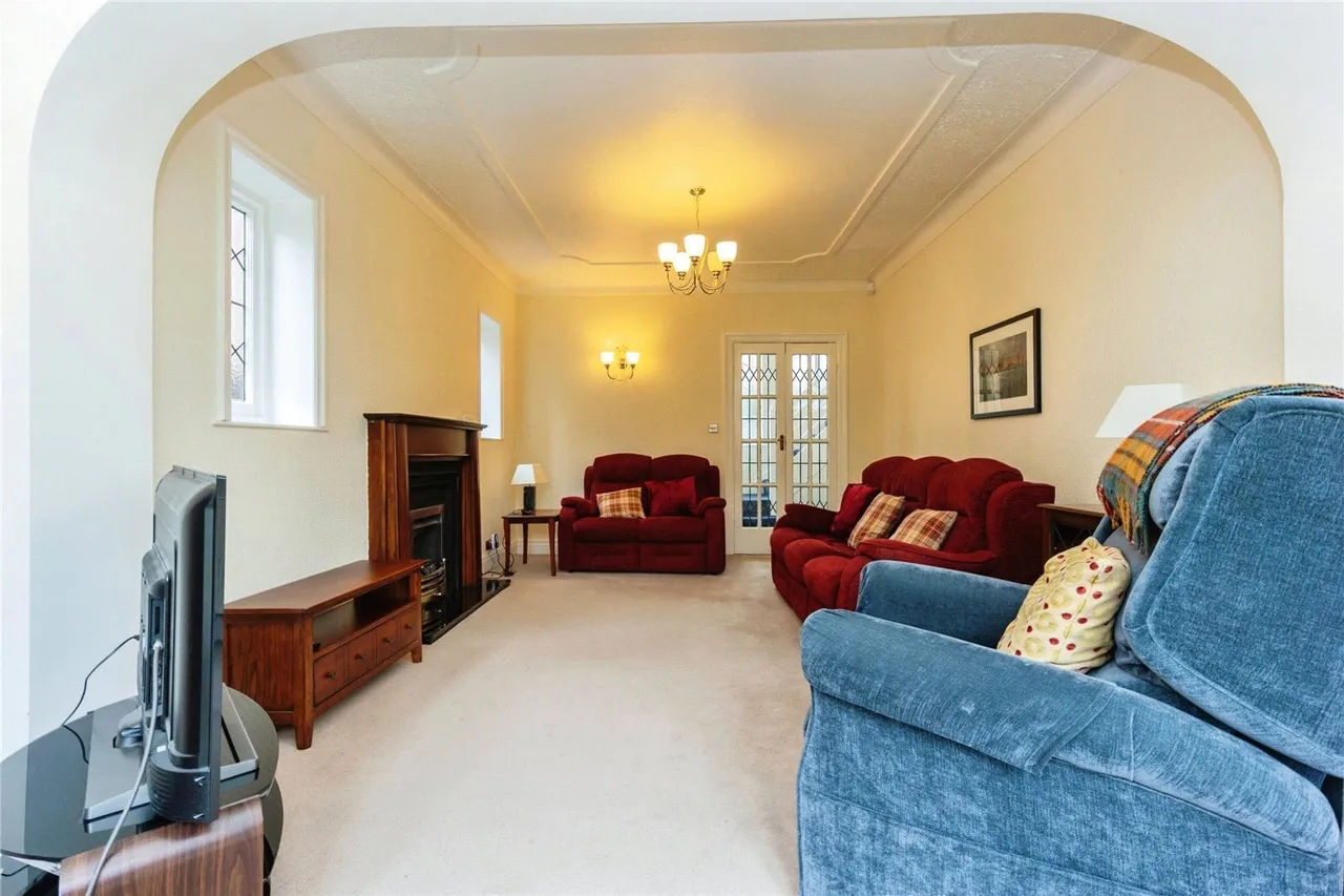 Kenilworth Road, Sale, M33, photo 4