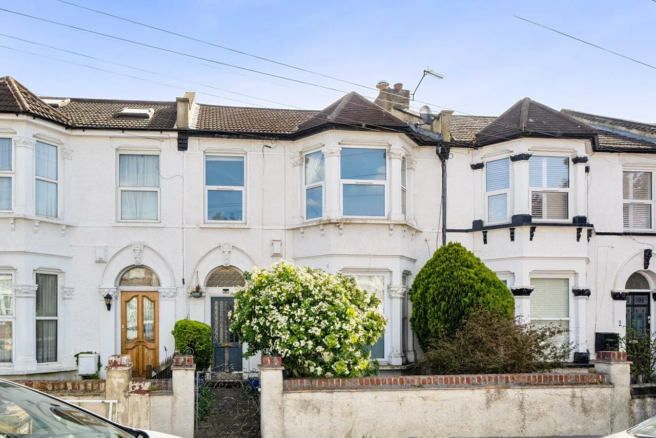 2 bed flat for sale — Fordel Road, Catford London, SE6