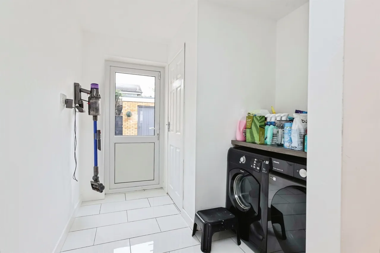 Forth Way, Halesowen, B62, photo 16