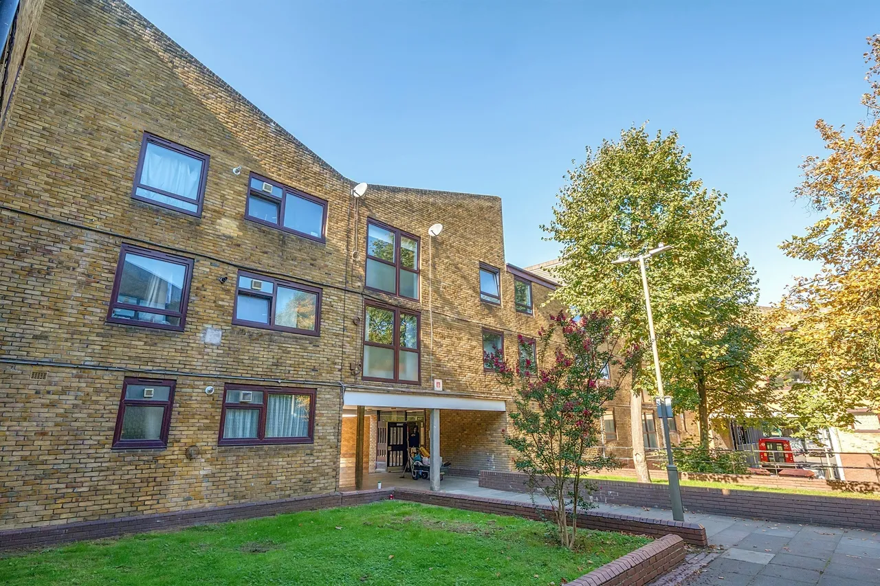 Siward Road, London, photo 5