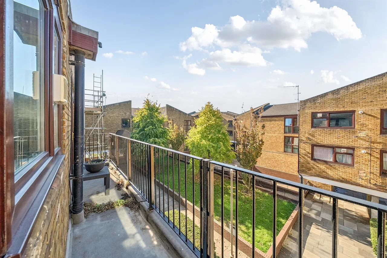 Siward Road, London, photo 4